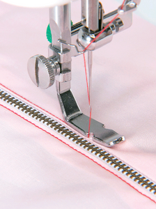 Zipper Attaching Foot